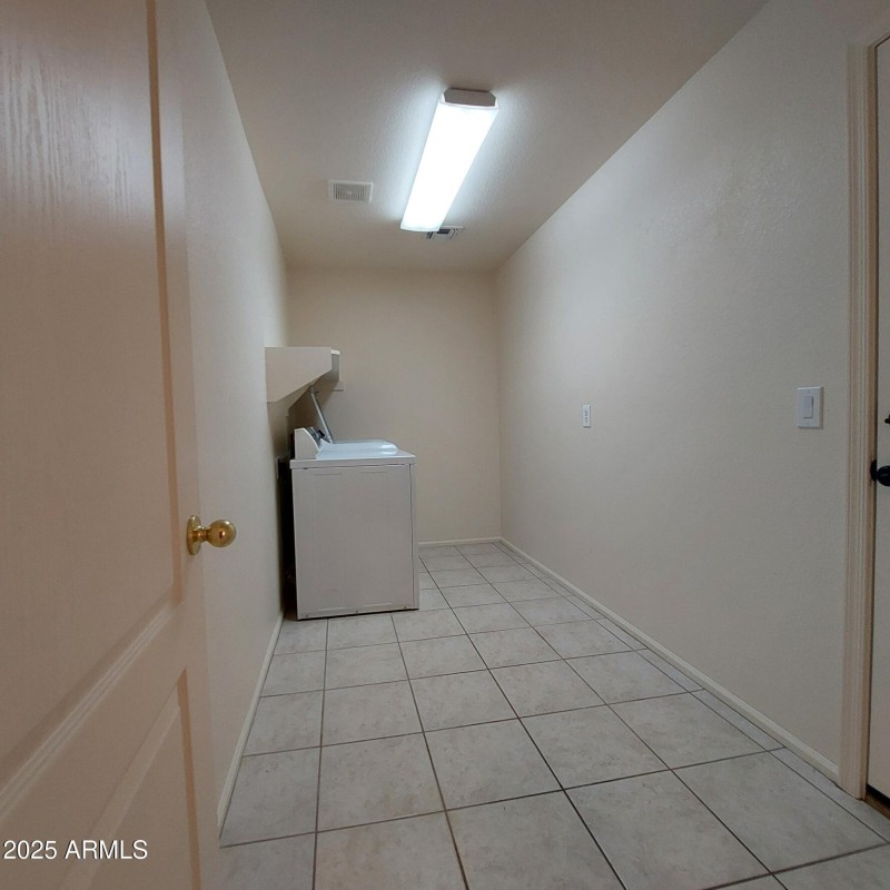 11219W.VernonAvePics9