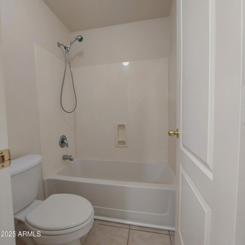 11219W.VernonAvePics13