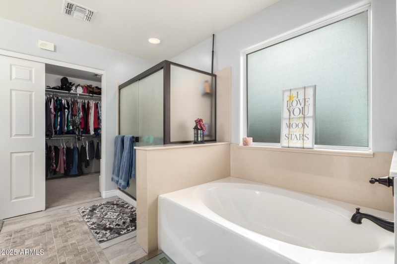 Owners bath