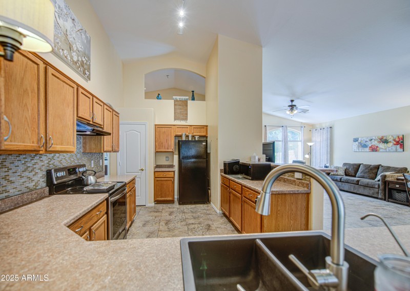 Kitchen 1