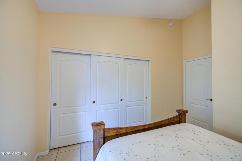 Bedroom 3-pic 2