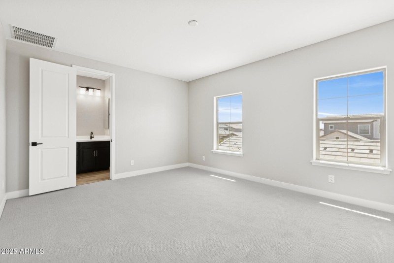 Homesite2110-016