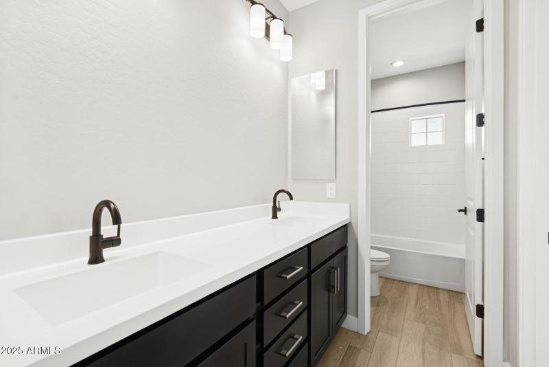 Homesite2110-021