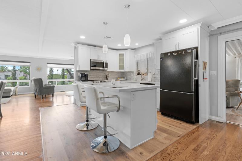 Kitchen 4
