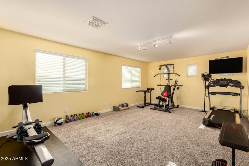 Spacious Loft/bonus room
