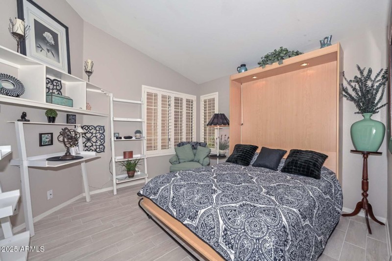 2nd Bedroom