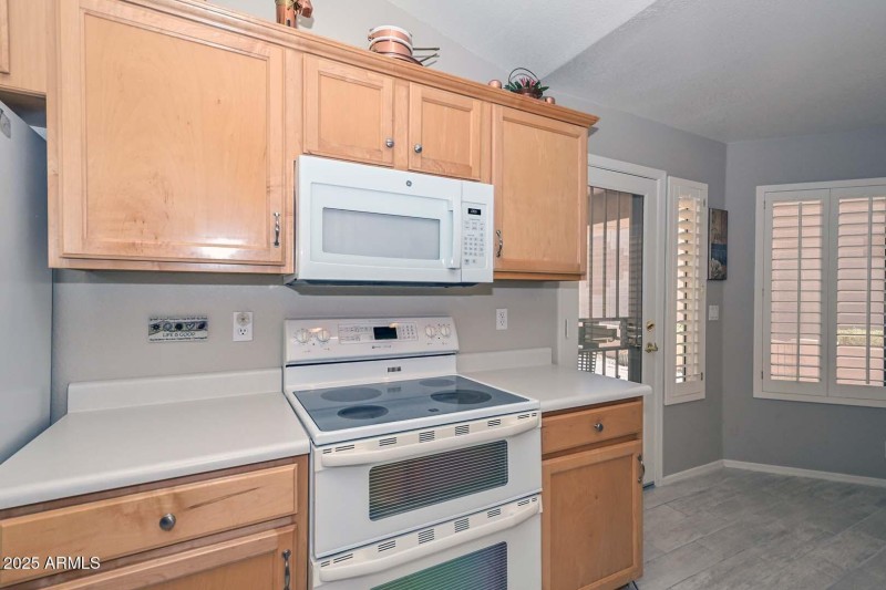 Kitchen-Range