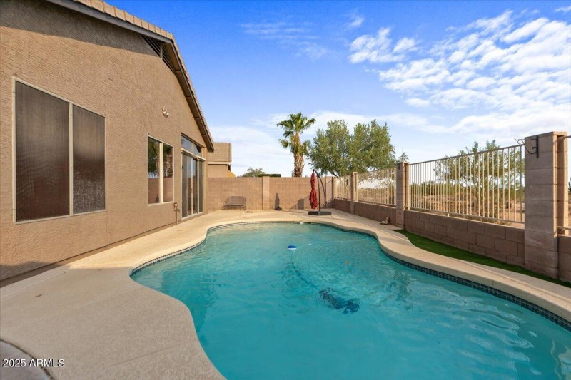 40-Pool