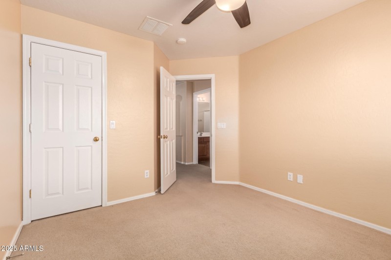 guest room 2