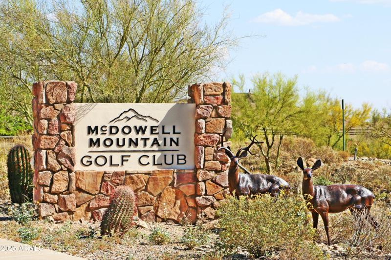 Mcdowell Mountain Golf Sign