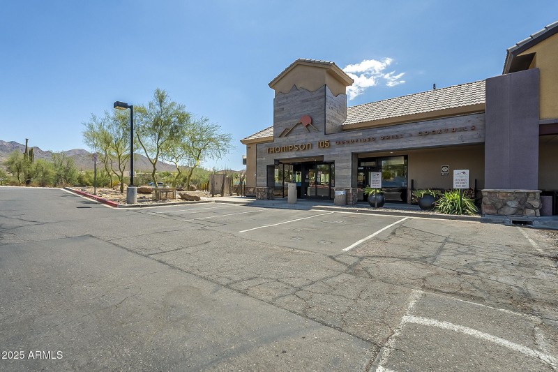 Queens - Community-28