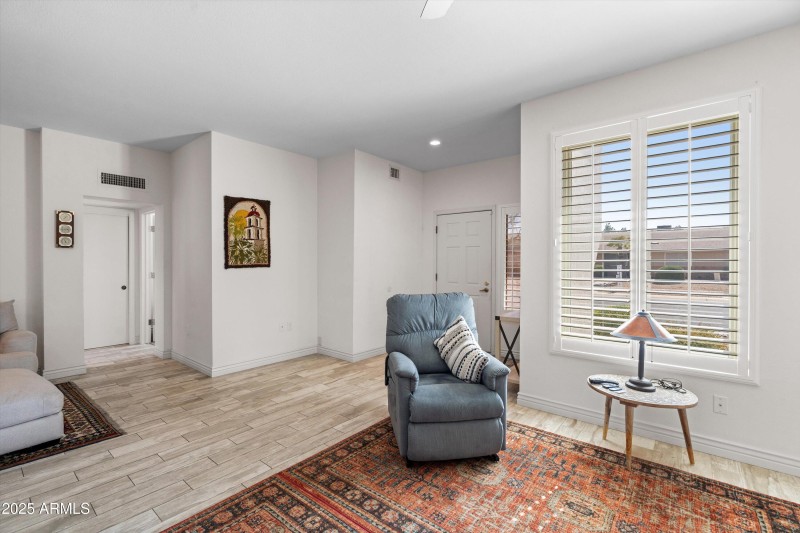 05-Living Room