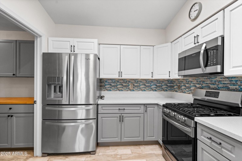12-Kitchen