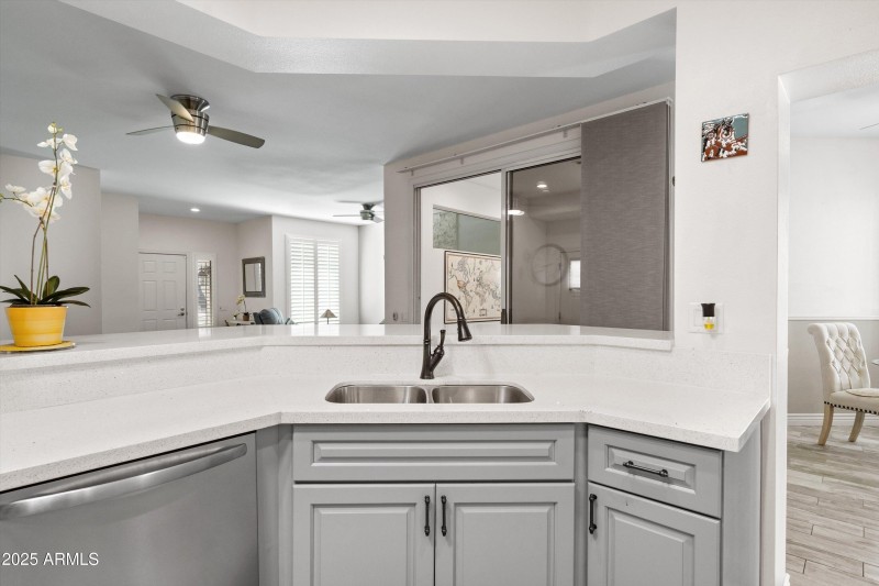 13-Kitchen