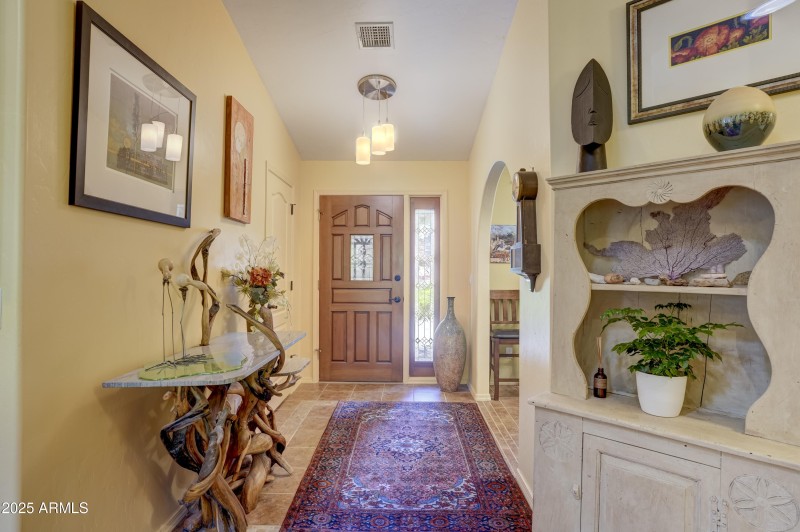 Foyer 1