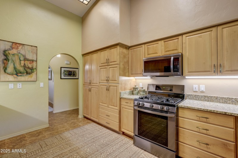 Kitchen 4