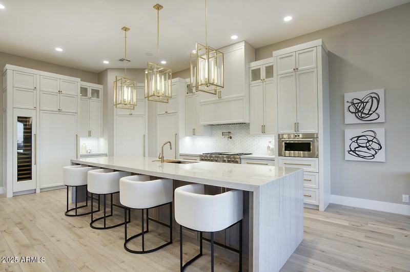 w Barstools Island
