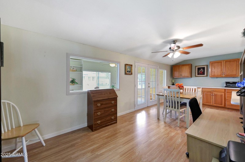 Dining/Office