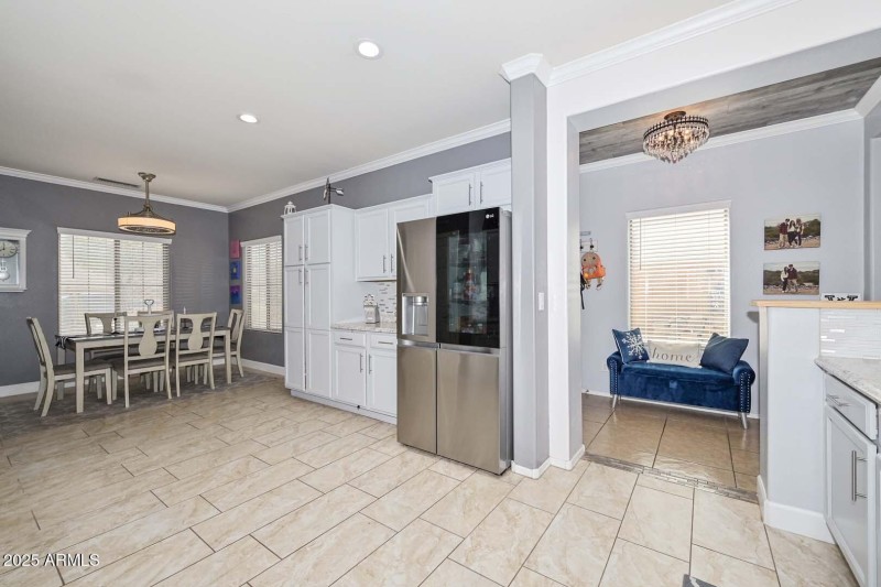 Kitchen-Foyer