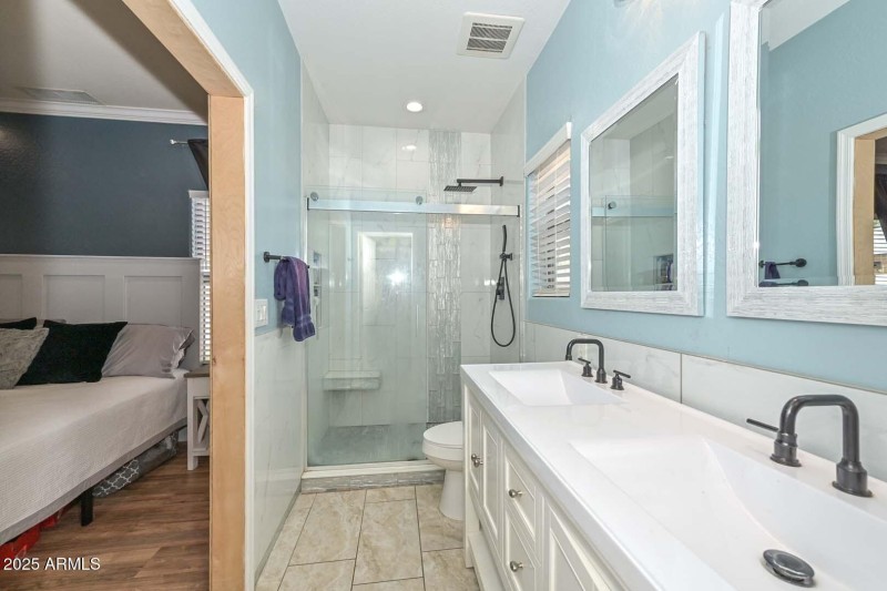 Pirmary Bath2