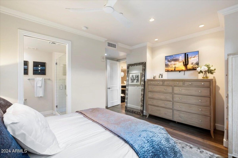 Primary Suite