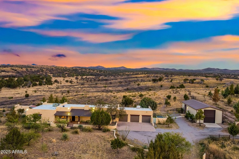 4-web-or-mls-1 Pinto Trail - MLS Images