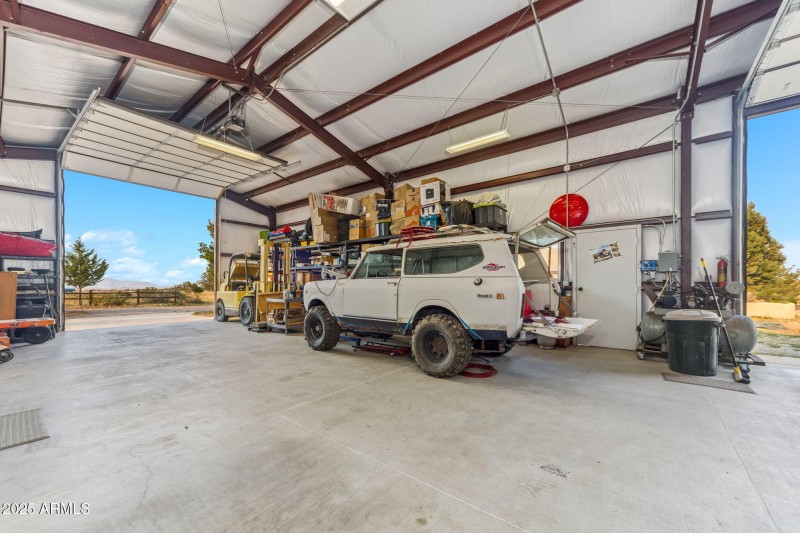 49-web-or-mls-1 Pinto Trail - MLS Images