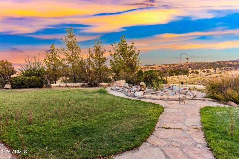 60-web-or-mls-1 Pinto Trail - MLS Images