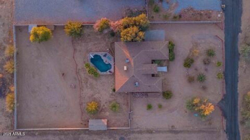 23011 W WILDCAT DRIVE