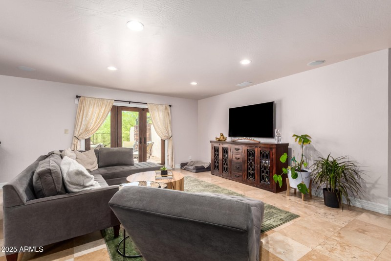 27 - Living Room to Patio