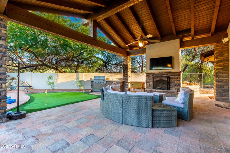44 - Covered Patio2