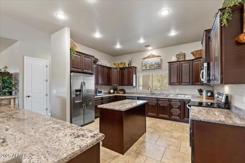 07-Kitchen