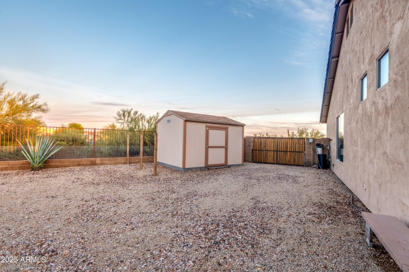 10318-E-Trailhead-Court-49