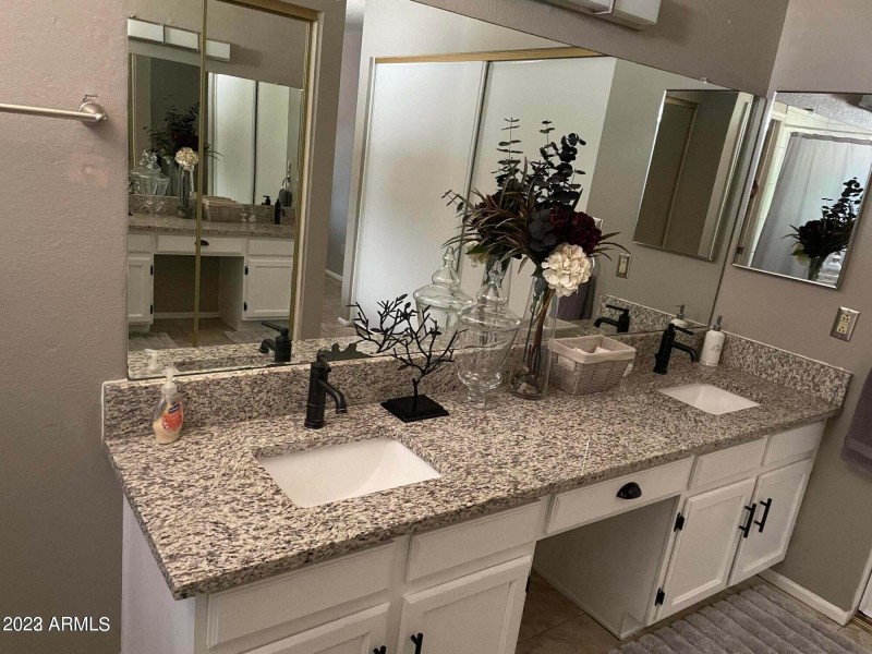 20220812180338020633000000-o