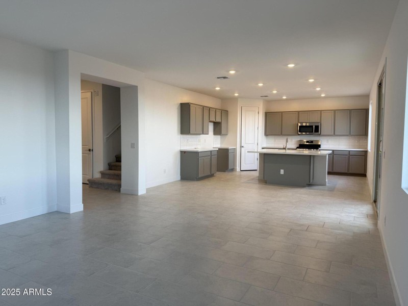 Kitchen/Dining