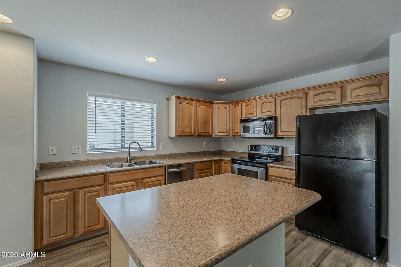 22-web-or-mls-Naomi-22