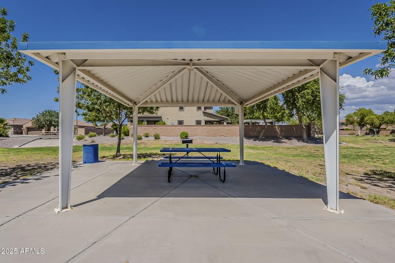 70-web-or-mls-Naomi Community-18