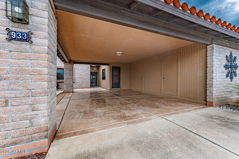 SPACIOUS CARPORT AREA W:STORAGE