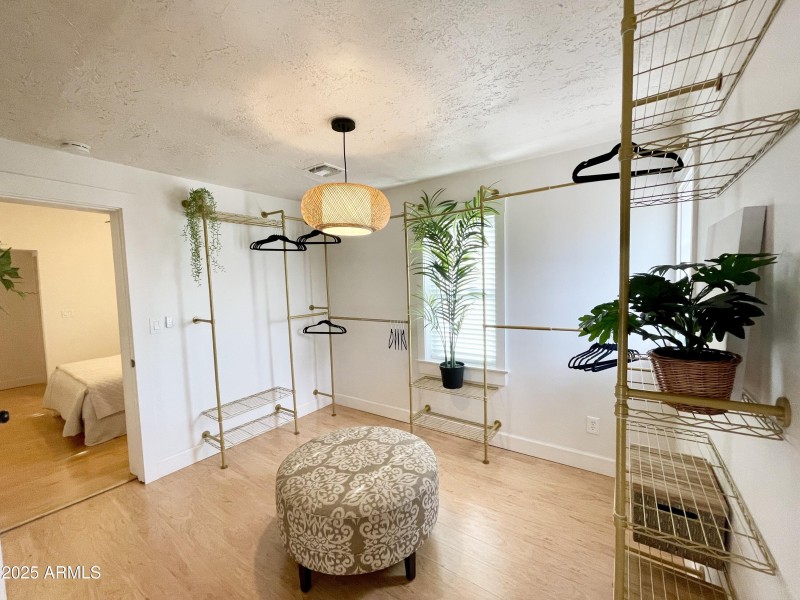 Walk-in closet