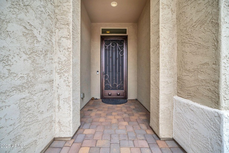 25857 N 104th Dr-4