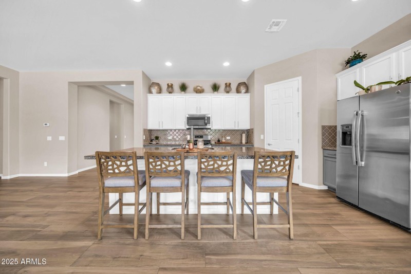 25857 N 104th Dr-17