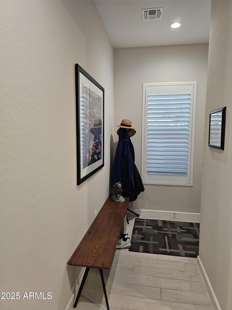 Entry_Mud Room