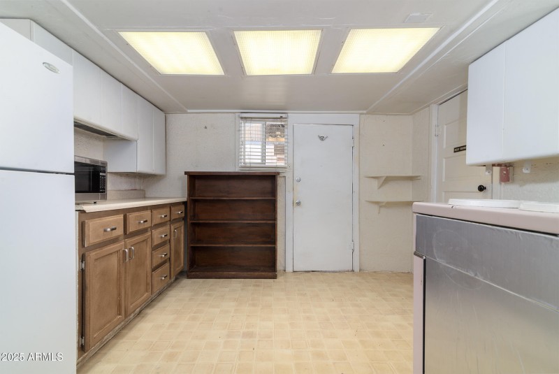 Main Studio Kitchen
