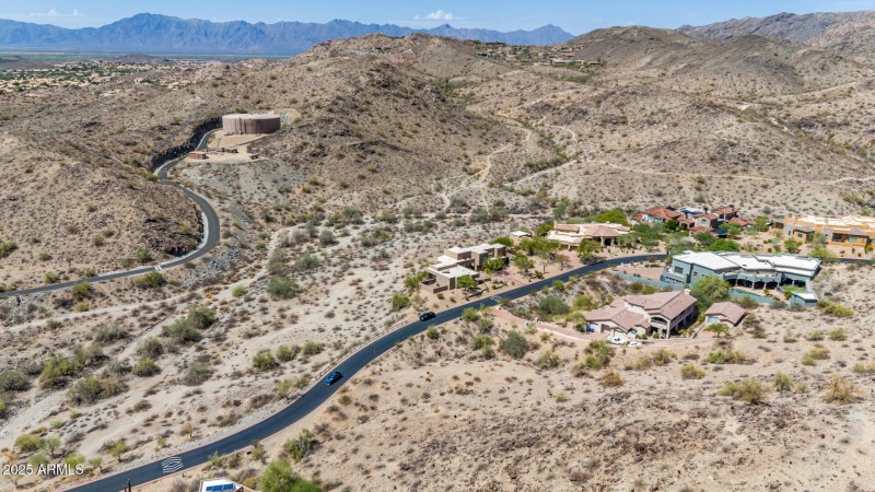 11 - Canyon Drone