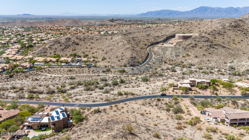 12 - Canyon Drone