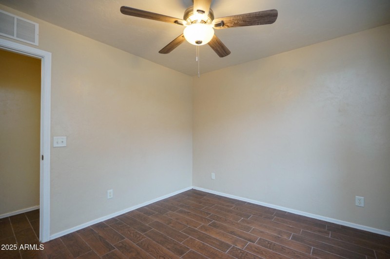 Guest Room 2