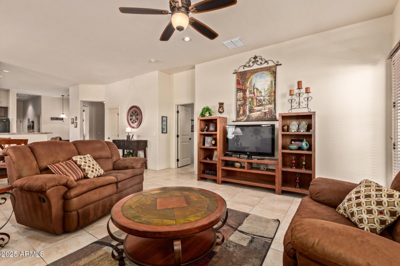 Entertaining area
