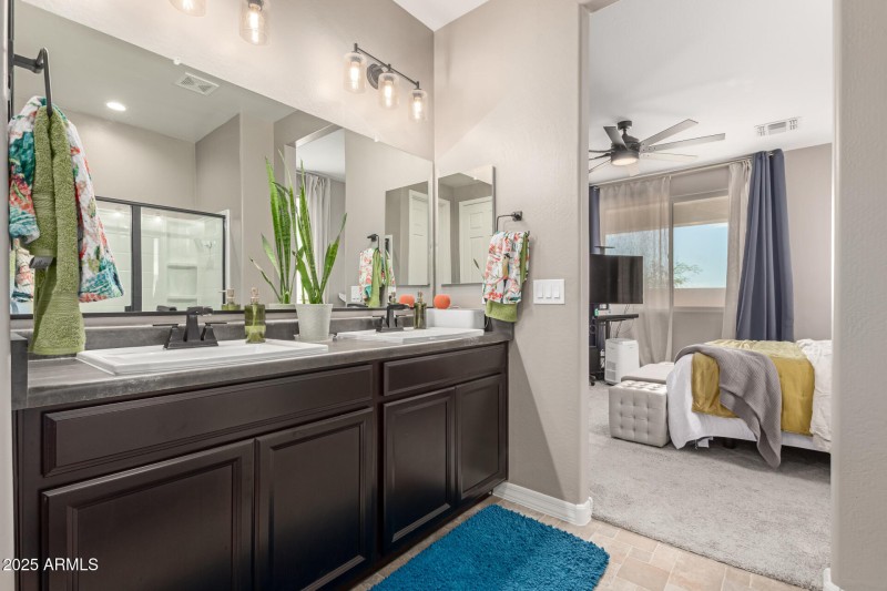 Owners Bathroom