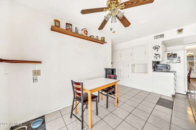 9739 W Riviera Dr-6_(2048)