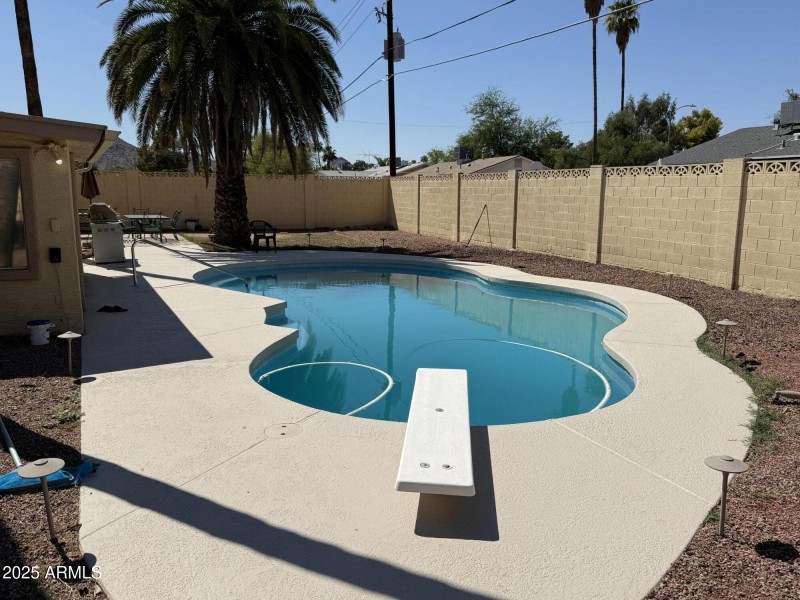 Pool 2